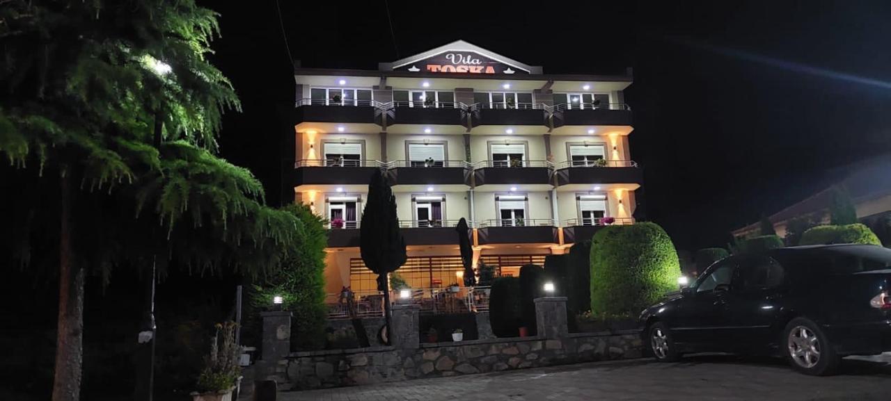 Hotel Vila Toska Piskupat Extérieur photo