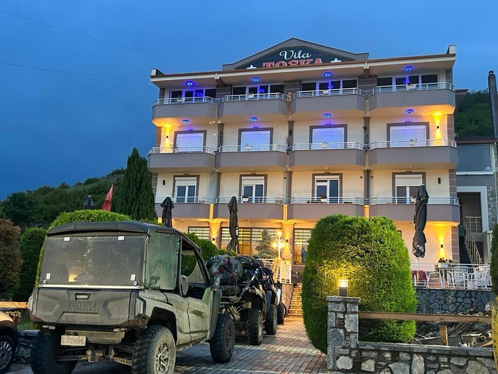 Hotel Vila Toska Piskupat Extérieur photo